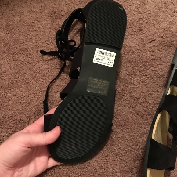 Strappy Lace Up Ankle Wrap Gladiators Flat Sandals - Picture 4 of 8